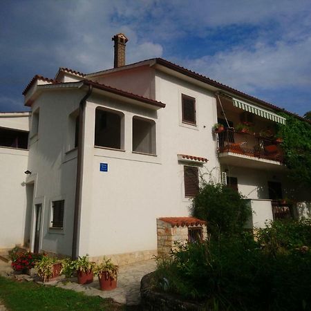Apartman Dino Tar-Vabriga Екстериор снимка