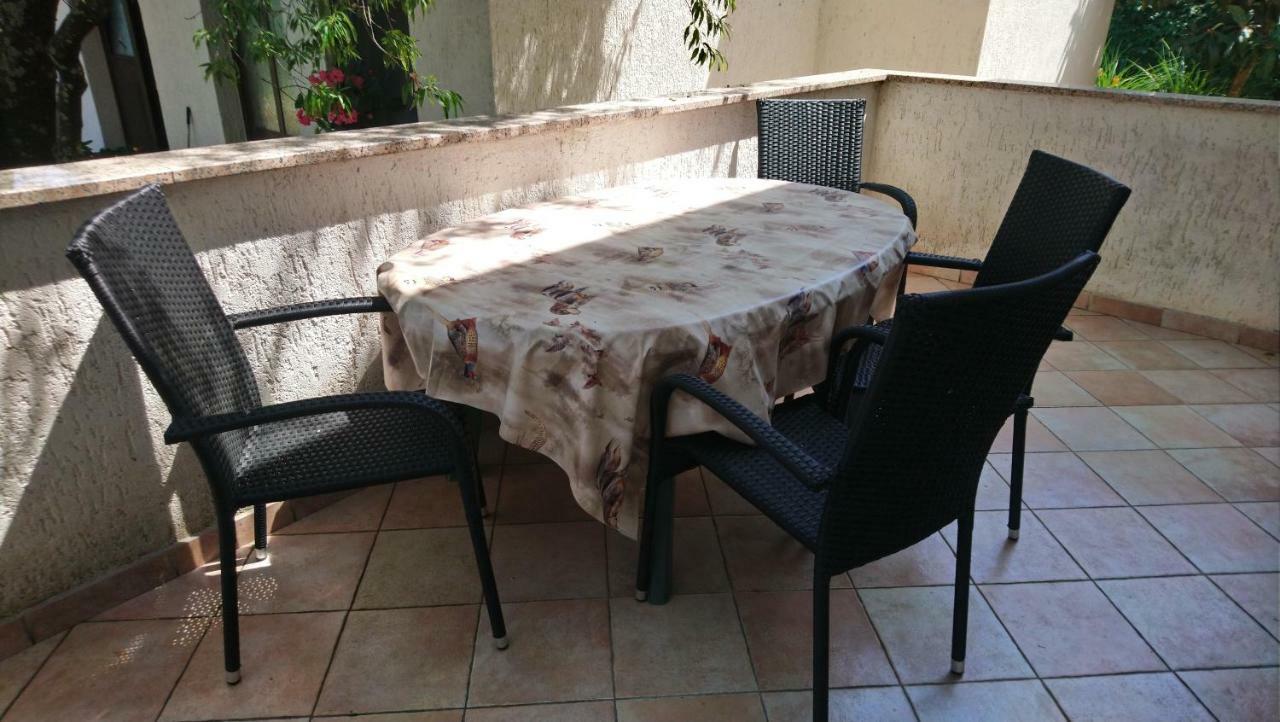 Apartman Dino Tar-Vabriga Екстериор снимка